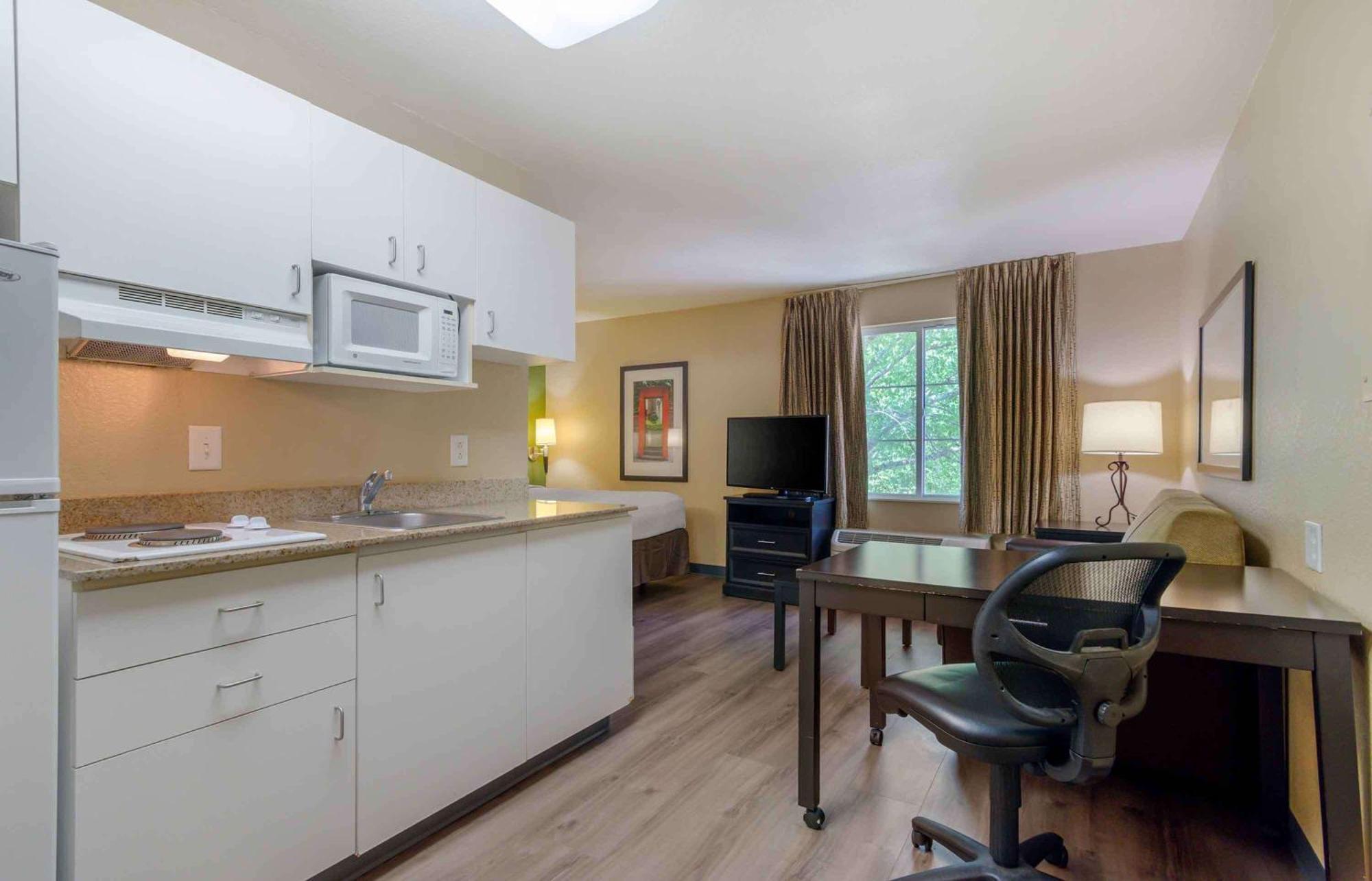 Extended Stay America Select Suites - Atlanta - Perimeter - Peachtree Dunwoody Экстерьер фото